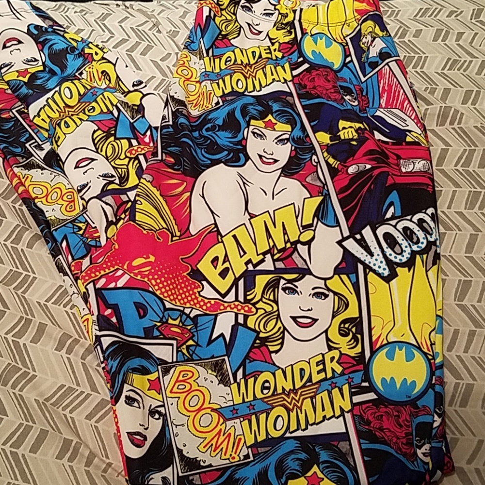 DC Comics women leggings size 2X